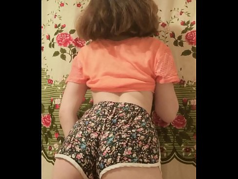 ❤️ Sexy nga bata nga bata nga naghubo sa iyang shorts sa camera ️❌ Porno sa amon ❤