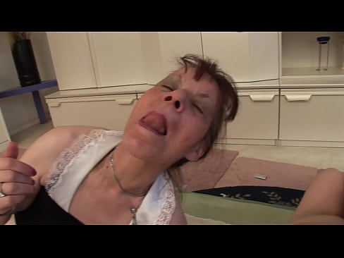 ❤️ Duha ka lola ug usa ka apohan adunay tulo ka lalaki ️❌ Porno sa amon ❤